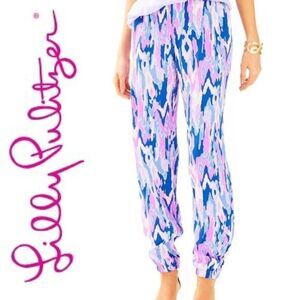 Lilly Pulitzer Amethyst One Too Many Print Purple Saffron Jogger pants Size 6
